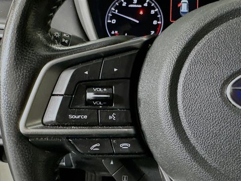 Used 2022 Subaru Outback Limited image 16