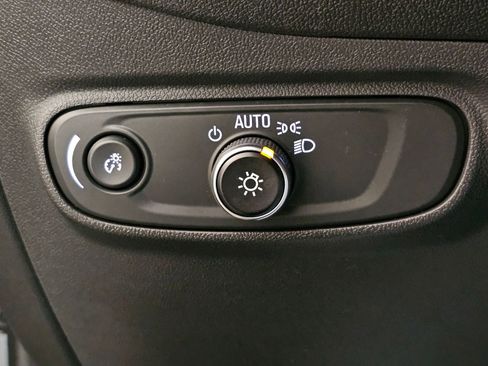 Used 2024 Chevrolet Equinox RS FWD image 14