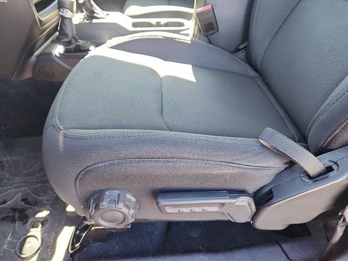 Used 2023 Jeep Wrangler Unlimited Sahara w/ Dual Top Group image 23