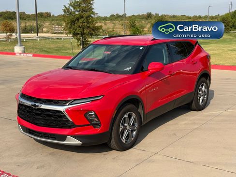 Used 2023 Chevrolet Blazer LT w/ Convenience Package FWD image 12