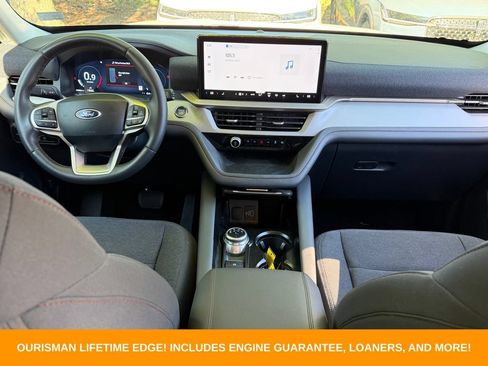 Used 2025 Ford Explorer Active RWD image 11