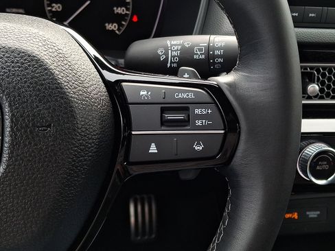 Used 2024 Honda Civic Sport image 21