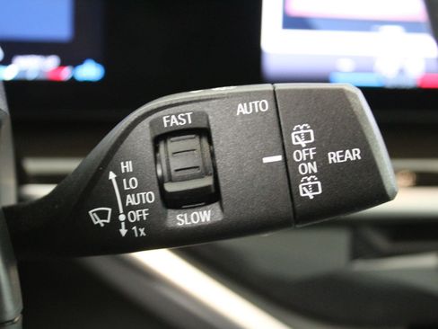 Certified 2024 BMW X5 sDrive40i w/ M Sport Package image 30