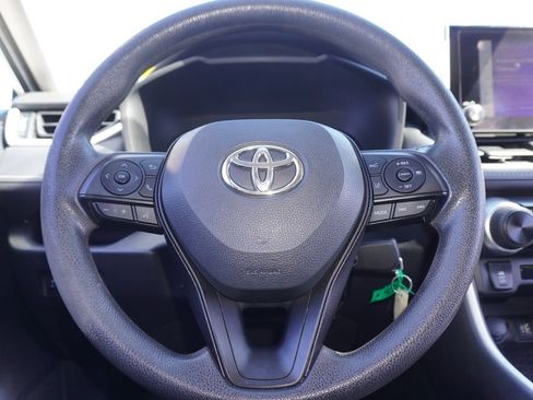 Certified 2023 Toyota RAV4 LE FWD image 20