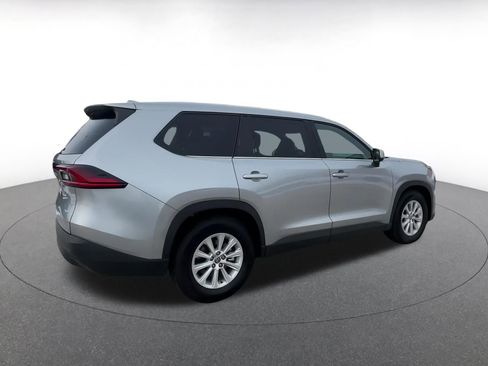 Used 2025 Toyota Grand Highlander FWD image 15