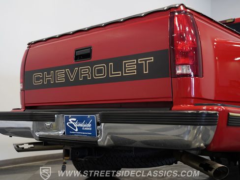 Used 1994 Chevrolet Silverado 1500 2WD Regular Cab image 31