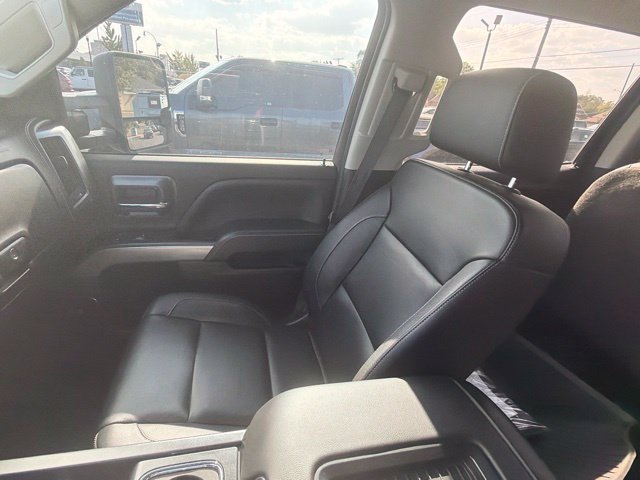 Used 2019 Chevrolet Silverado 2500 LTZ w/ Midnight Edition AWD/4WD image 34