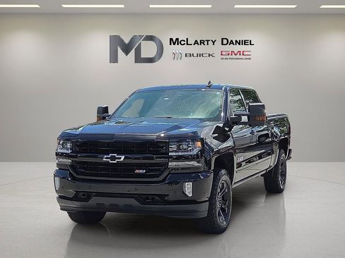 Used 2018 Chevrolet Silverado 1500 LTZ Z71 w/ LTZ Plus Package AWD/4WD image 2