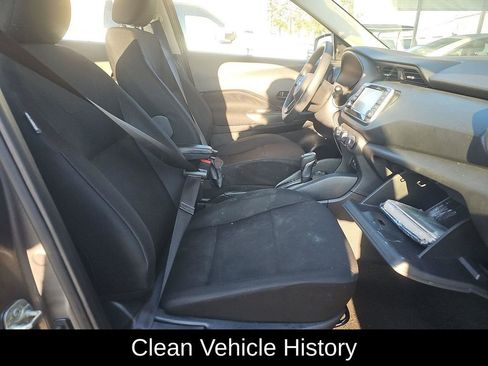 Used 2025 Nissan Kicks Play S image 4