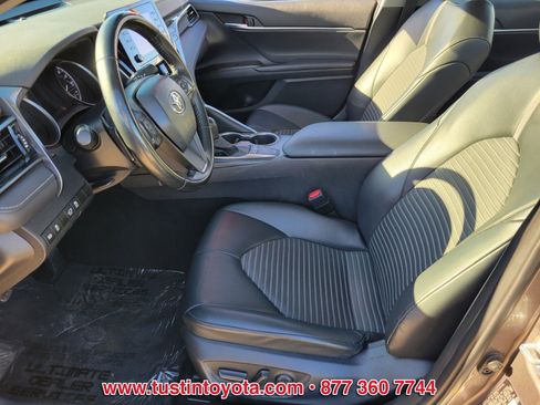 Certified 2023 Toyota Camry SE image 9