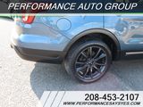 Used 2018 Ford Explorer XLT w/ Equipment Group 202A image 3