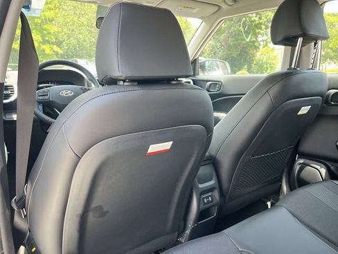 New 2026 Hyundai Venue SEL FWD image 29