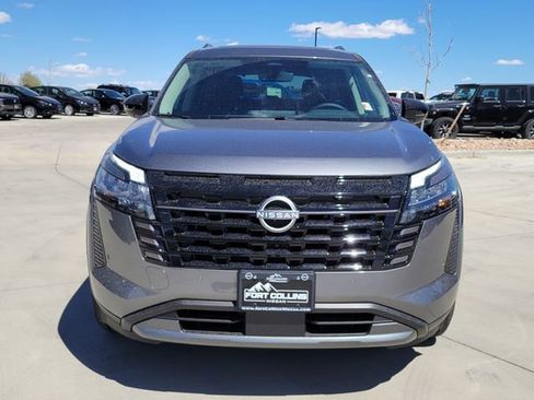 New 2026 Nissan Pathfinder SL image 5