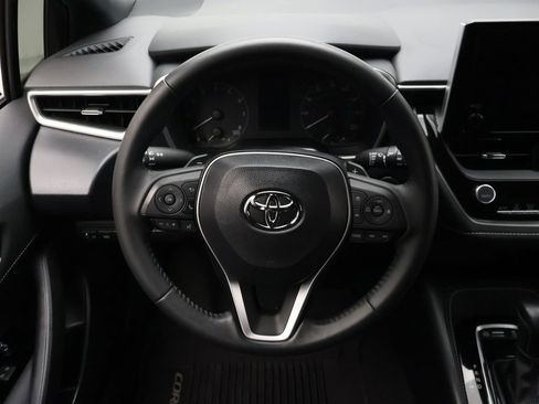 Used 2025 Toyota Corolla SE image 23