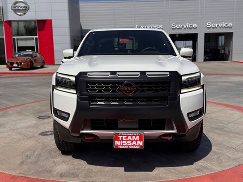 New 2025 Nissan Frontier PRO-4X w/ Interior Protection Package image 3