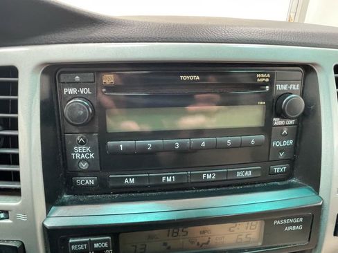 Used 2006 Toyota 4Runner SR5 image 17