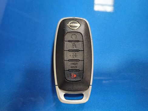 Used 2024 Nissan Sentra SV w/ All-Weather Package FWD image 32
