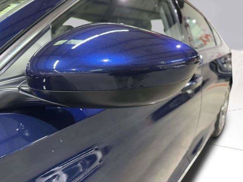 Used 2020 Honda Accord EX image 11