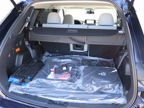 New 2025 Mitsubishi Outlander SEL image 25