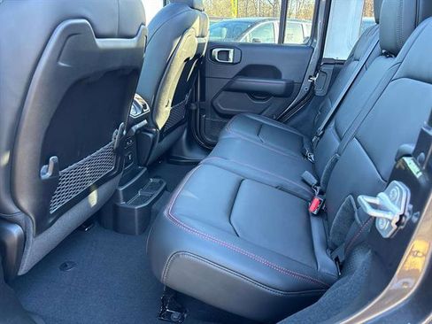 New 2026 Jeep Wrangler Unlimited Rubicon image 7