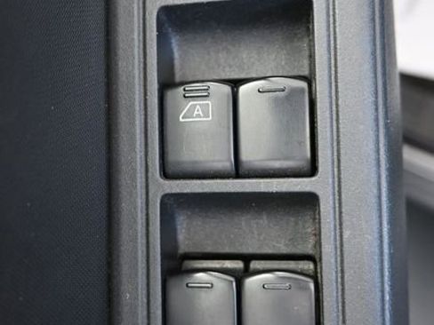 Used 2022 Nissan Frontier SV RWD image 21