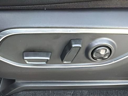 New 2026 Jeep Grand Wagoneer Limited image 23