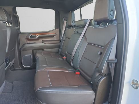 Used 2023 GMC Sierra 1500 Denali w/ Denali Reserve Package image 13