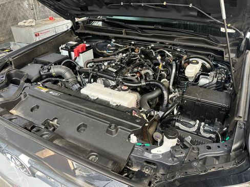Used 2025 Toyota 4Runner SR5 RWD image 28