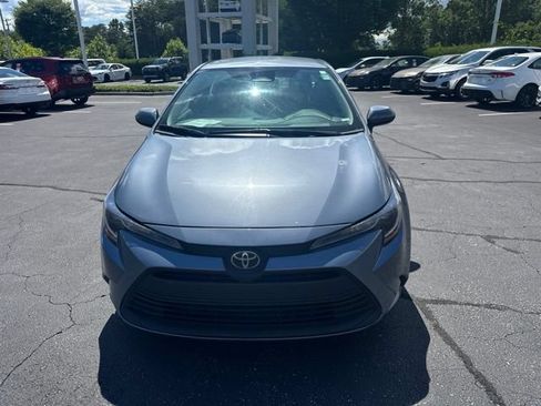 Used 2024 Toyota Corolla LE FWD image 11
