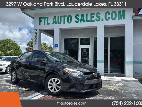 Used 2016 Toyota Corolla L FWD image 2