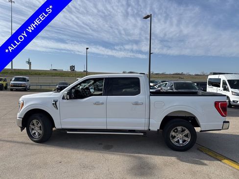 Used 2022 Ford F150 XLT w/ Equipment Group 302A High image 3