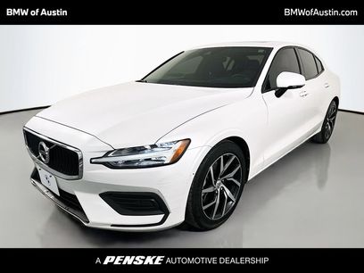 Used 2020 Volvo S60 T6 Momentum
