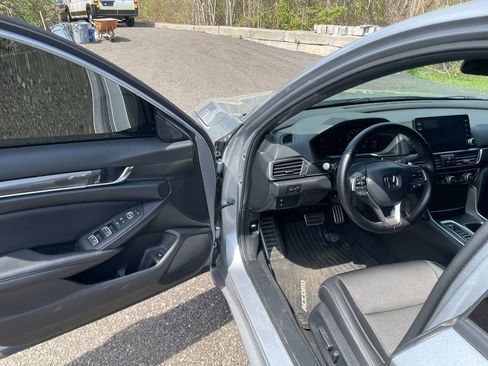 Used 2022 Honda Accord Sport image 10