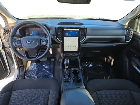 Used 2024 Ford Ranger XLT w/ Technology Package image 9