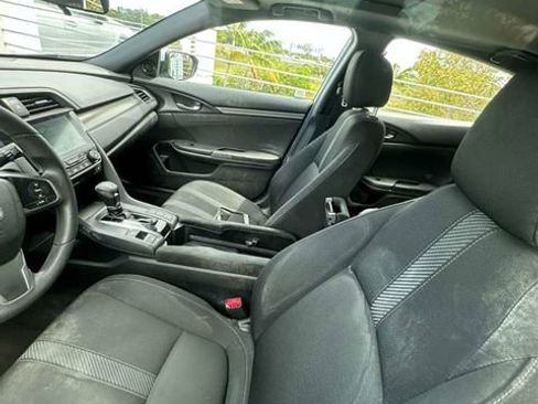 Used 2018 Honda Civic EX image 12