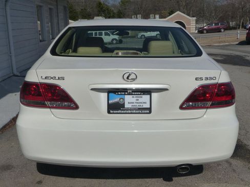 Used 2005 Lexus ES 330 image 6