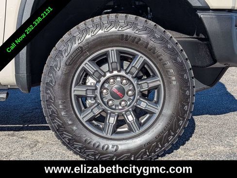 New 2026 GMC Sierra 1500 AT4X image 12