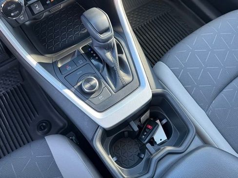 Used 2024 Toyota RAV4 XLE w/ Convenience Package image 27