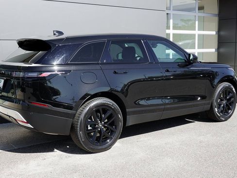 Used 2025 Land Rover Range Rover Velar S image 4