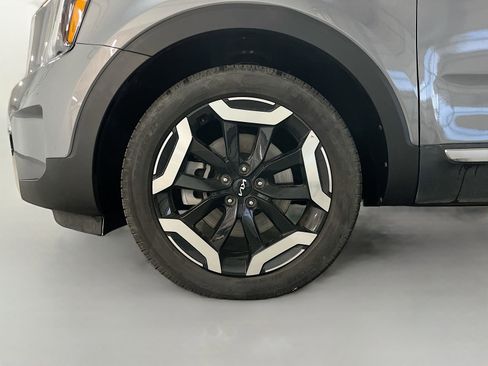 Used 2025 Kia Telluride S AWD/4WD image 35