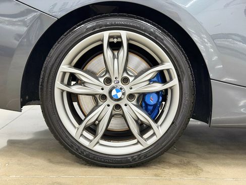 Used 2017 BMW M240i Coupe image 10