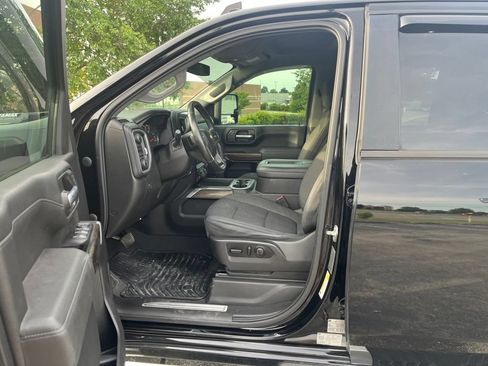 Used 2021 Chevrolet Silverado 2500 LT w/ All Star Edition AWD/4WD image 6