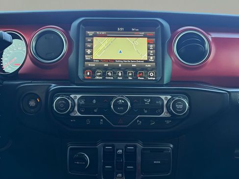 Used 2021 Jeep Wrangler Unlimited Rubicon image 17