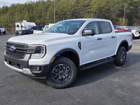 New 2025 Ford Ranger XLT w/ Equipment Group 301A High AWD/4WD image 18