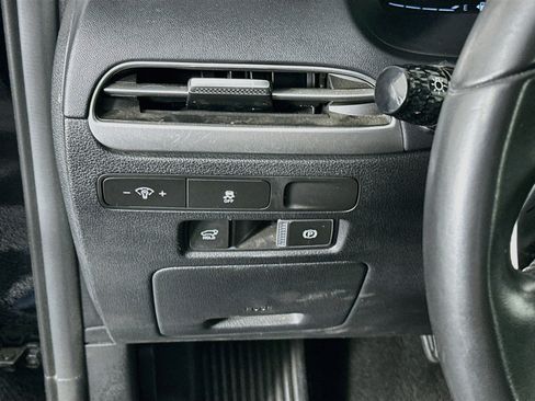 Used 2025 Hyundai Palisade SEL FWD image 17