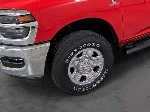 New 2026 RAM 2500 Tradesman AWD/4WD image 7