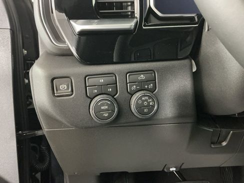New 2026 Chevrolet Silverado 2500 LT w/ Convenience Package AWD/4WD image 16