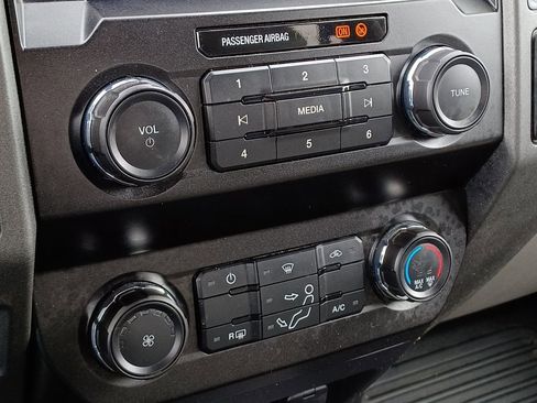 Used 2020 Ford F250 XL w/ STX Appearance Package AWD/4WD image 20