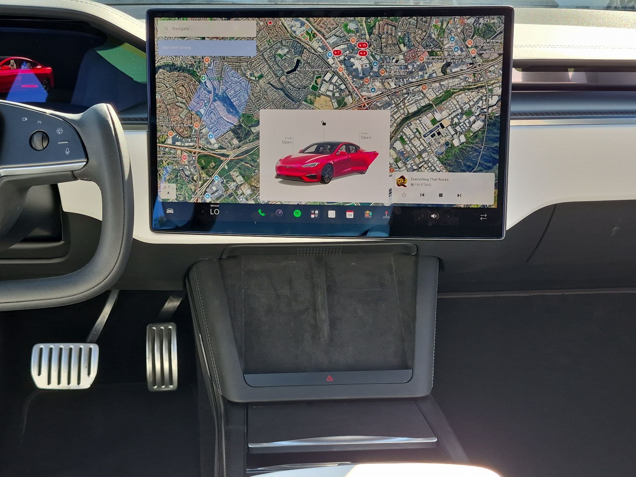 Used 2026 Tesla Model S Plaid AWD/4WD image 29