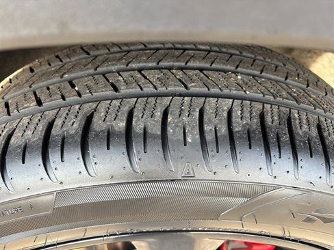 Certified 2022 Ford Explorer ST w/ Equipment Group 401A image 10